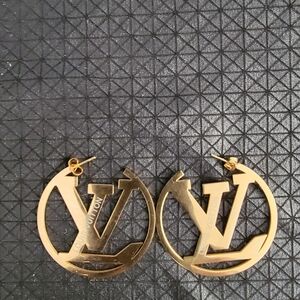 Louis Vuitton Circular Gold Earrings